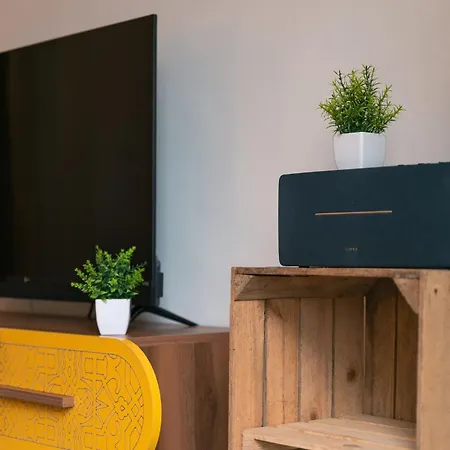 Apartment Rivoluzione9 *