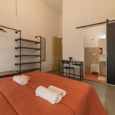 Rivoluzione9 Apartment