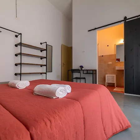 Rivoluzione9 Apartment