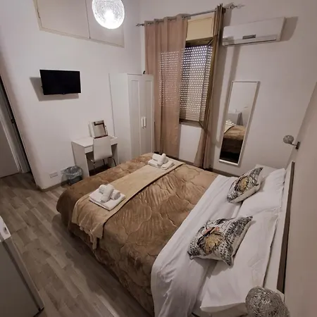 Bedroom La Stazione Bed & Breakfast Palermo