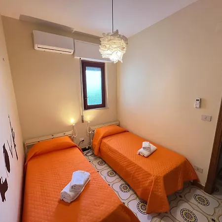 Apartment Banksy Addaura Mondello *