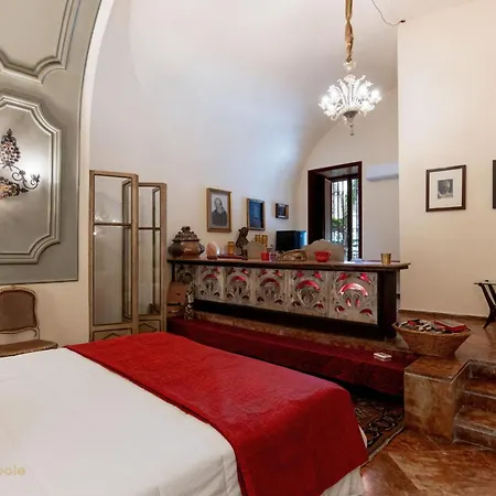 Guest house Center *