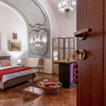 Guest house Center *