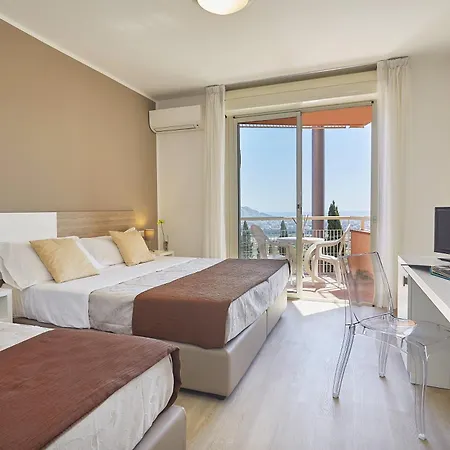 Hotel Bel 3 3*