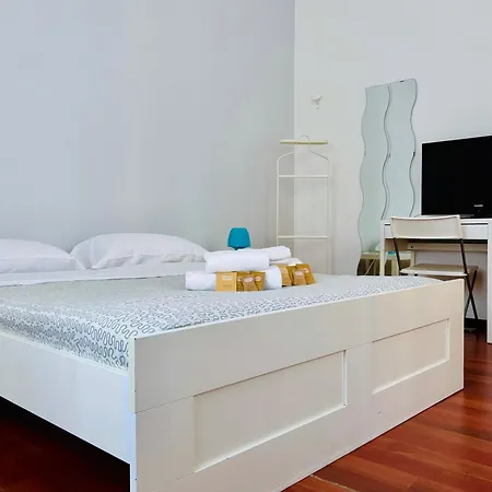 Castelnuovo #politeama Guest house Palermo