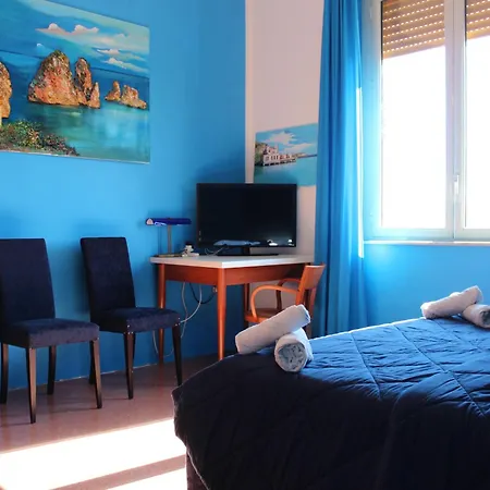 La Maison Del Sole 2* 巴勒莫