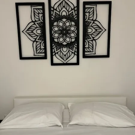 Lux In Historical Center Of Apartment *