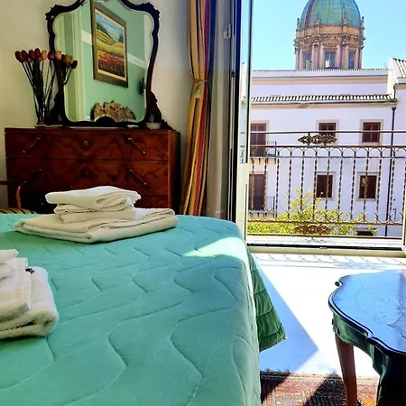 Bed & Breakfast Cavour Il Conte Camillo 3*