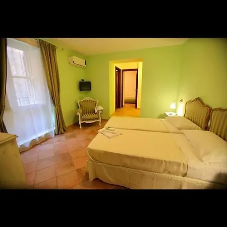 Bed & Breakfast Antica *