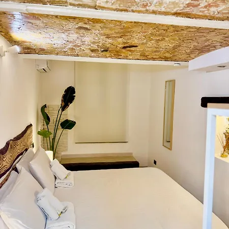 Appartement A Centro Vicino Stazione Mercato E Attrazioni