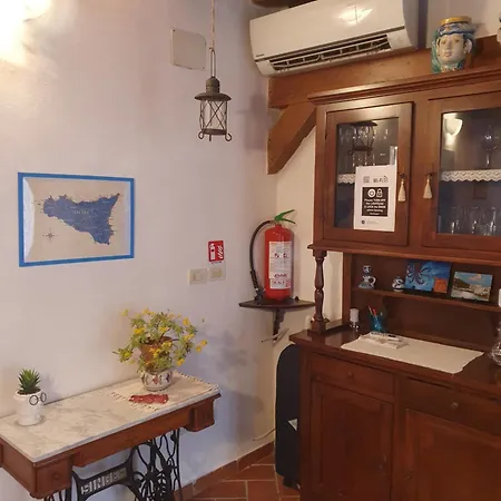 La Casetta Del Melograno Holiday home *