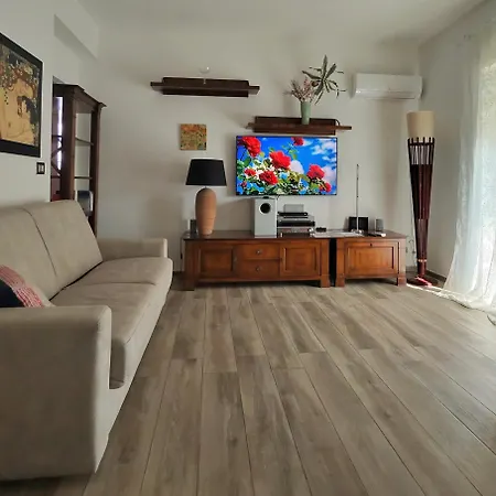 Apartment Rosdani