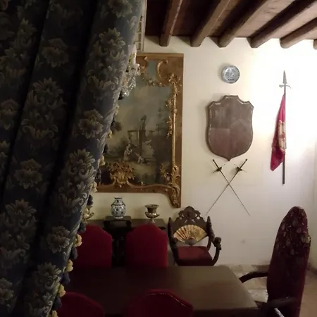 Principe Di Castelnuovo Historical לינה וארוחת בוקר פלרמו