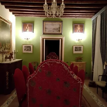 לינה וארוחת בוקר Principe Di Castelnuovo Historical פלרמו
