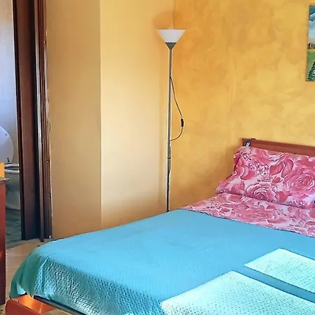 Di Nick Station Apartment
