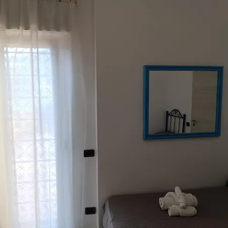 Pinella Nyaraló *