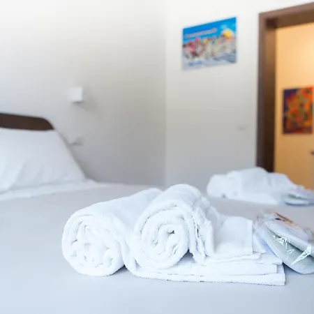 Aparthotel Porta Di Castro