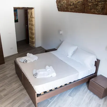 Aparthotel Porta Di Castro *
