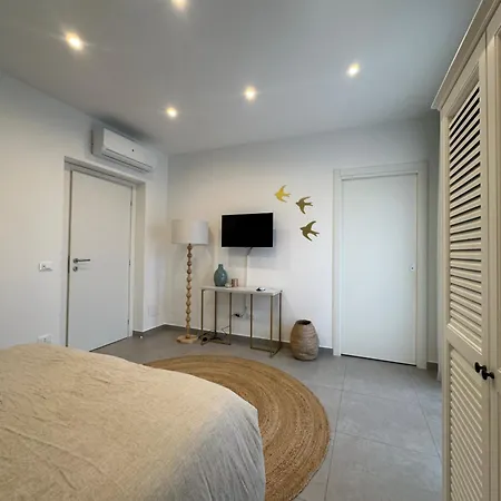 Anbi House *