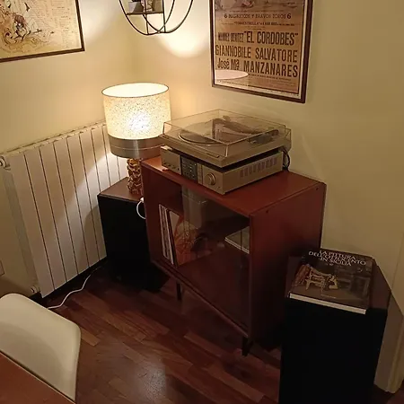 Apartment We # Are Ai Cassarelli *