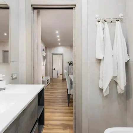 Apartment Oreto Station