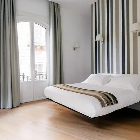 G Cave 125 Boutique Apartment *