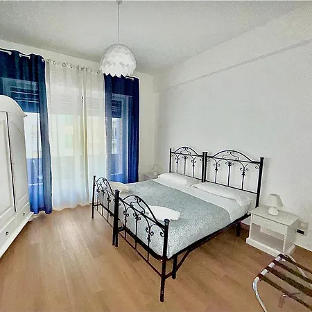 Porta Amari Bed & Breakfast 4*