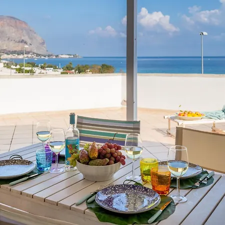 Sapore Di Sale By Domusicily Aparthotel