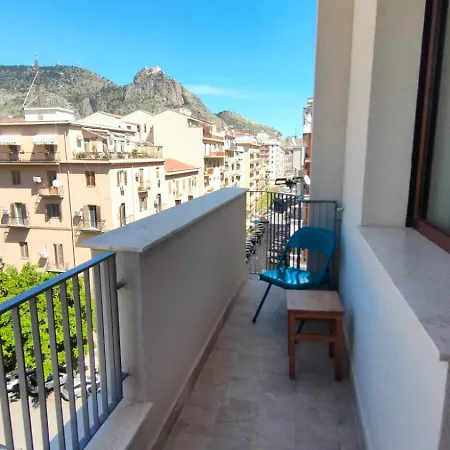 Appartamento Utveggio View *