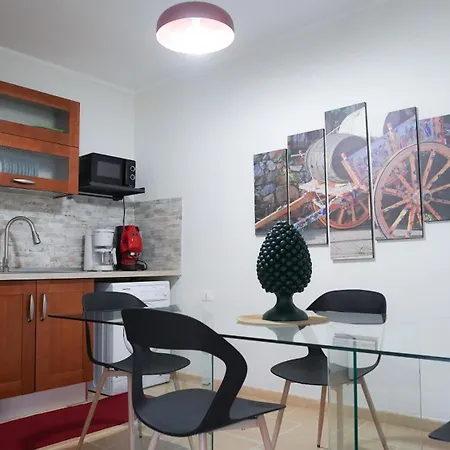 Casa vacanze Gira E Firria *