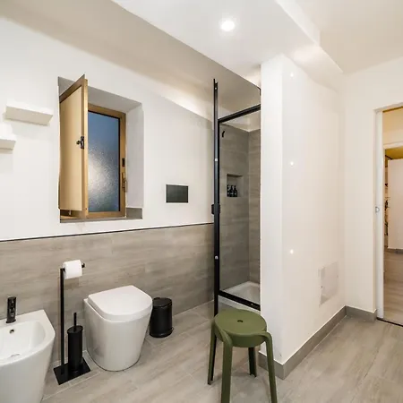 In The Center, Politeama District ! Apartment *
