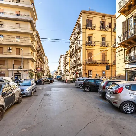 Apartment In The Center, Politeama District !