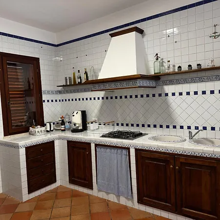 Casa Antigone 99 * Mondello