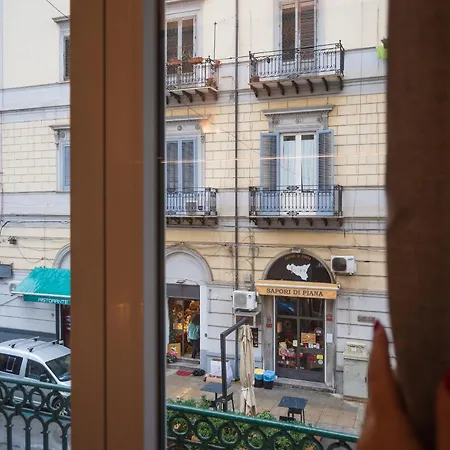 Palazzo Falcone Apartment *