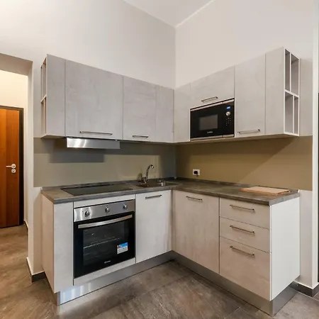 Palazzo Falcone Apartment *