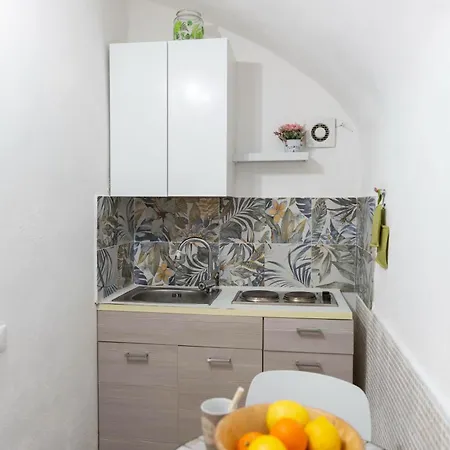 Centro Storico - La Casuzza Cala Apartment