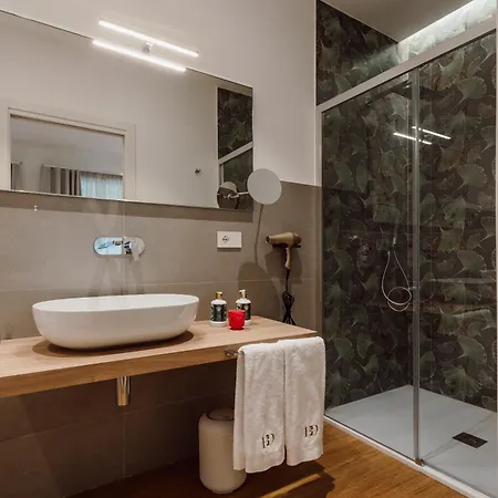 Hrd Luxury Guest house *