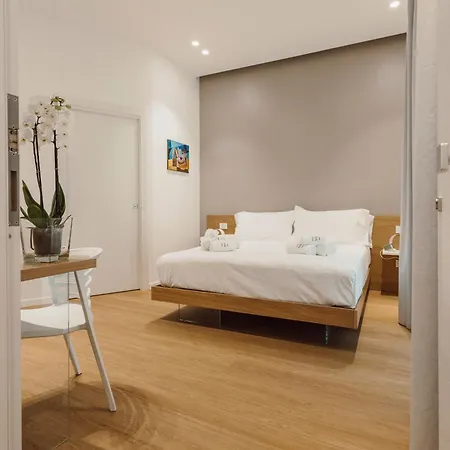 Hrd Luxury Guest house