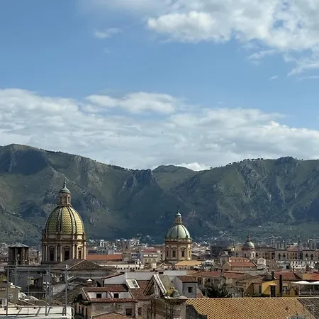 Delle Vittorie Luxury Rooms&suites Bed and breakfast Palermo