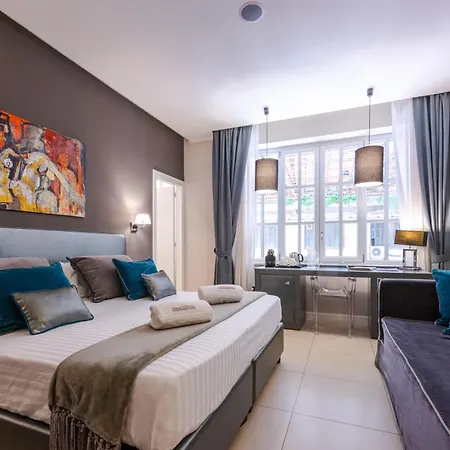 Frühstückspension Delle Vittorie Luxury Rooms&suites 2*