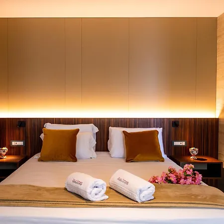 Delle Vittorie Luxury Rooms&suites ベッド・アンド・ブレックファスト パレルモ