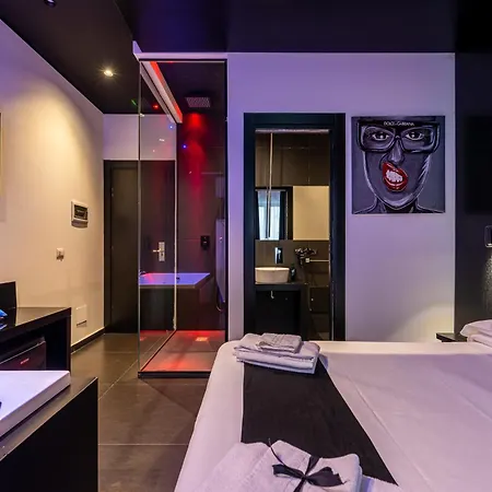 Maximum Hub Suite&spa Alojamento de Acomodação e Pequeno-almoço 2*