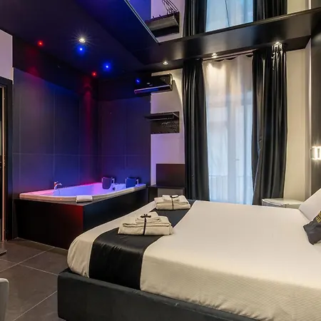Maximum Hub Suite&spa Alojamento de Acomodação e Pequeno-almoço 2*