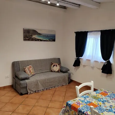 Ferienhaus La Casetta Di Nin E Gian Mondello *