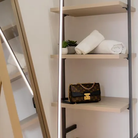 Apartament Vincis *