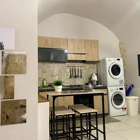 Cozy Apartment Near Palermo Cathedral *
