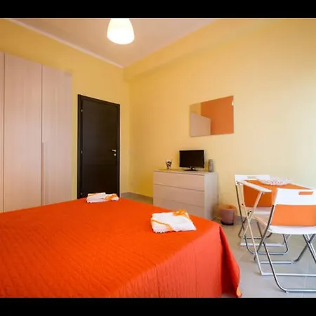 Casa Chiaramonte Bed & Breakfast *