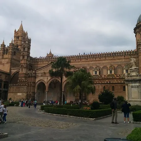 Casa Del Baronello Holiday home Palermo