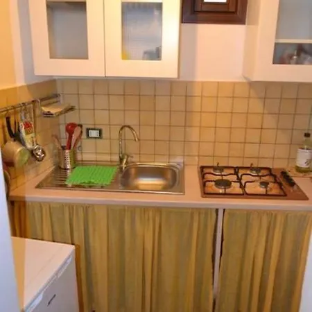 Casa Colorata Apartment *