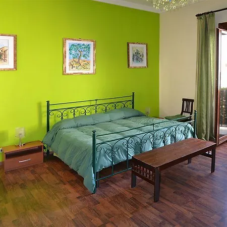 Casa Degli Artisti
